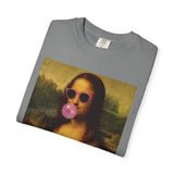 Mona Lisa Bubblegum T-Shirt — "Just Chillin'" Retro Art Tee
