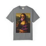 Mona Lisa Bubblegum T-Shirt — "Just Chillin'" Retro Art Tee